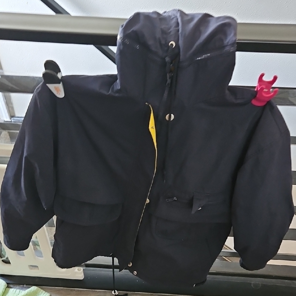 Mens Size Small Rain Jacket. Mulberry Street. Navy Blue